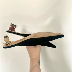 Black suede jacquemus mules